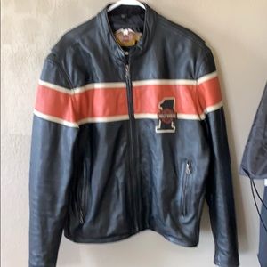 Men’s Harley Davidson leather jacket